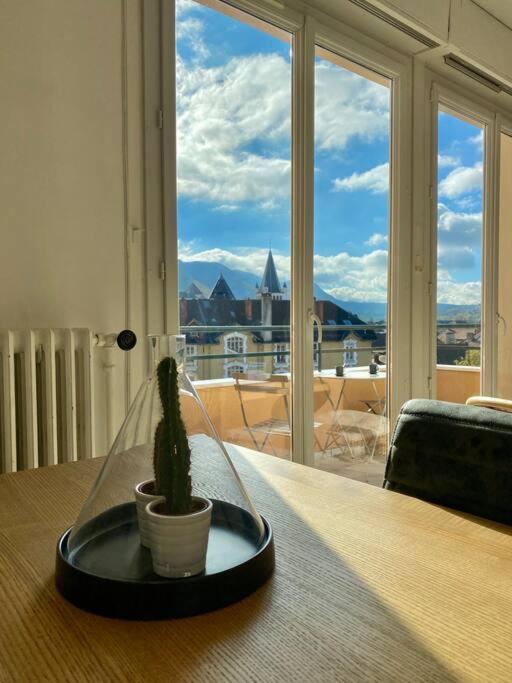 Appartement Toit-Terrasse Traversant Plein Centre 100M Du Lac à Annecy Extérieur photo