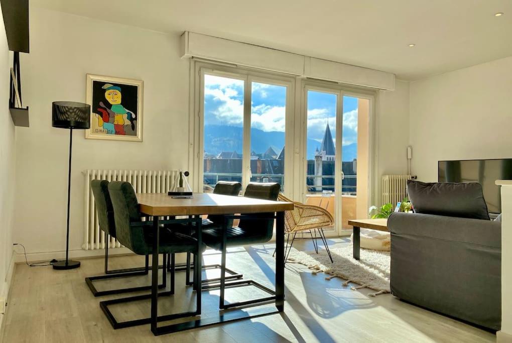 Appartement Toit-Terrasse Traversant Plein Centre 100M Du Lac à Annecy Extérieur photo