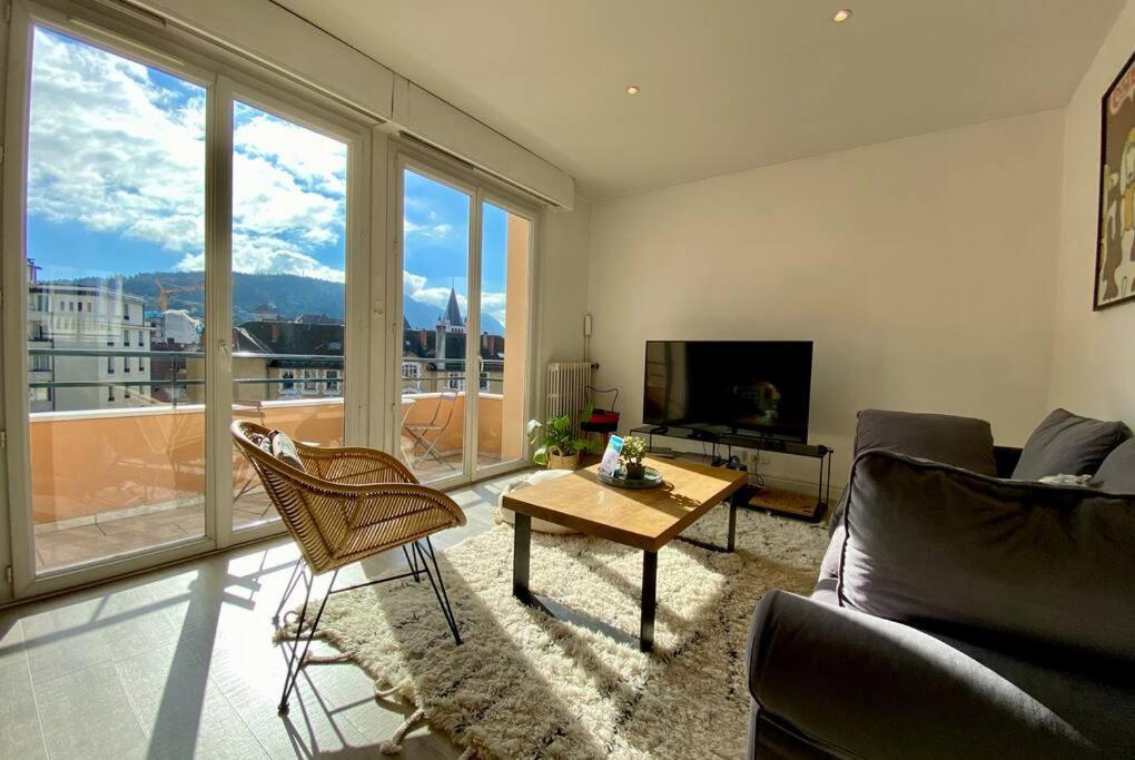 Appartement Toit-Terrasse Traversant Plein Centre 100M Du Lac à Annecy Extérieur photo